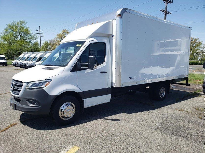 Used 2024 Mercedes-Benz Sprinter 4500 image 1