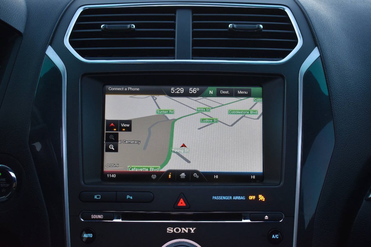 Used 2016 Ford Explorer Sport w/ Equipment Group 401A AWD/4WD image 25