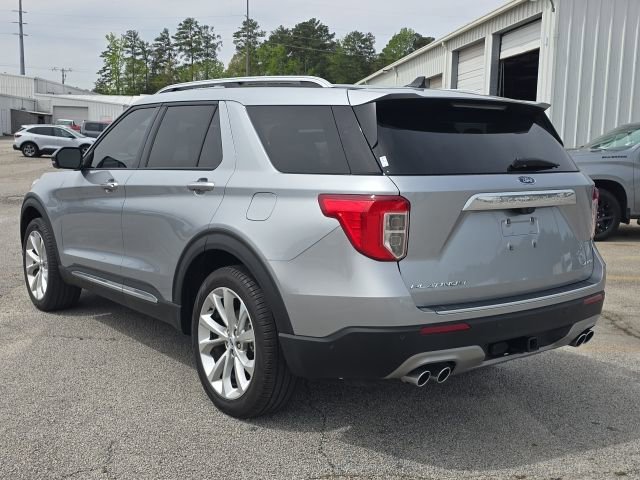 Used 2023 Ford Explorer Platinum w/ Technology Package AWD/4WD image 3
