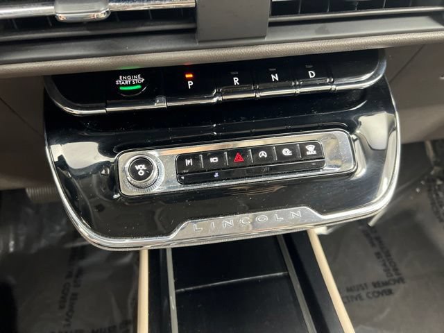 Certified 2023 Lincoln Corsair AWD w/ Equipment Group 101A image 20