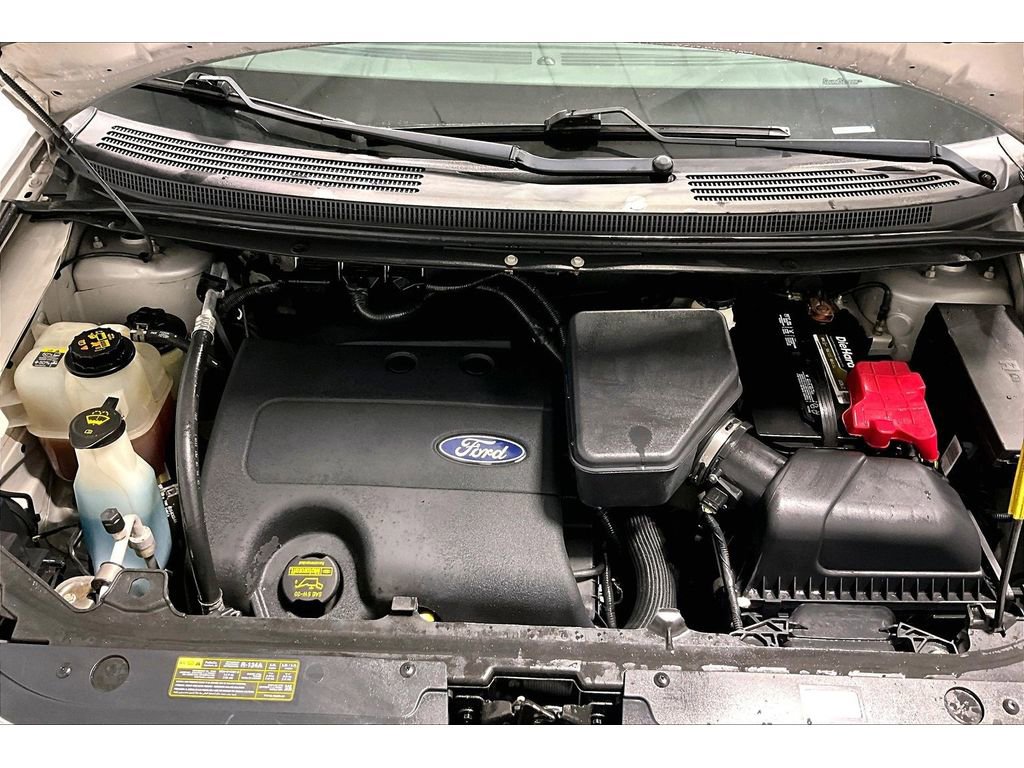 Used 2012 Ford Edge SEL FWD image 11