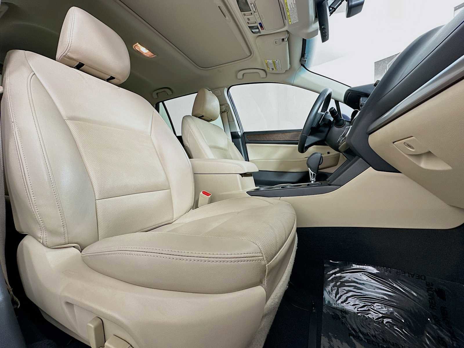 Used 2017 Subaru Outback 2.5i Limited image 26