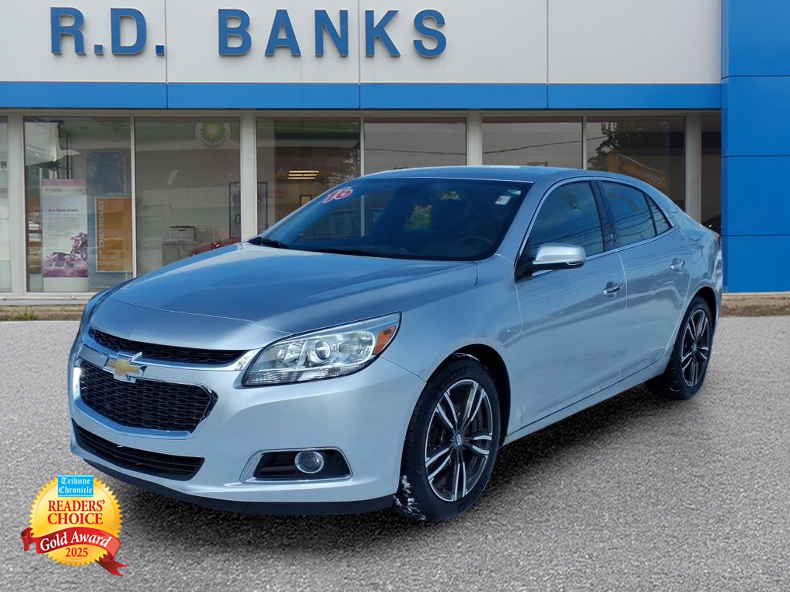 Used 2016 Chevrolet Malibu LTZ image 1