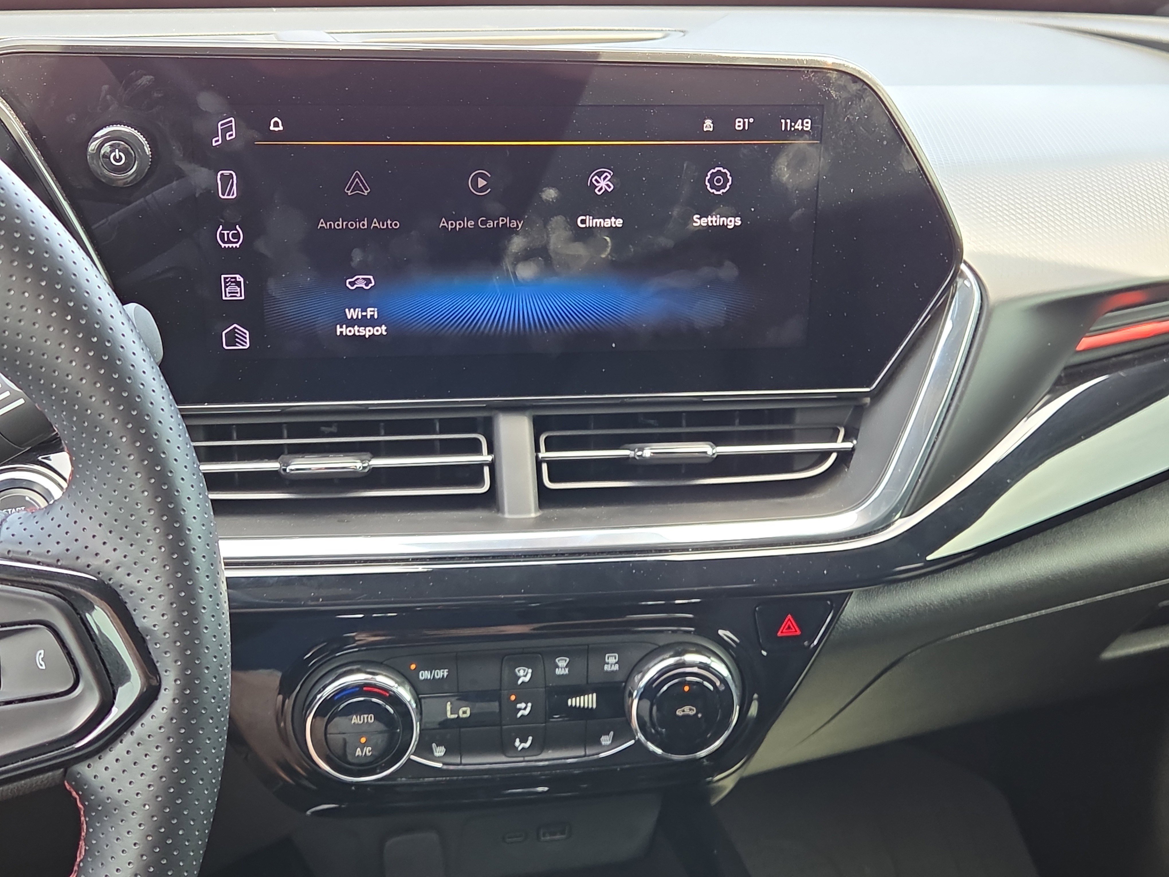 Used 2024 Chevrolet Trax RS w/ Sunroof Package FWD image 24