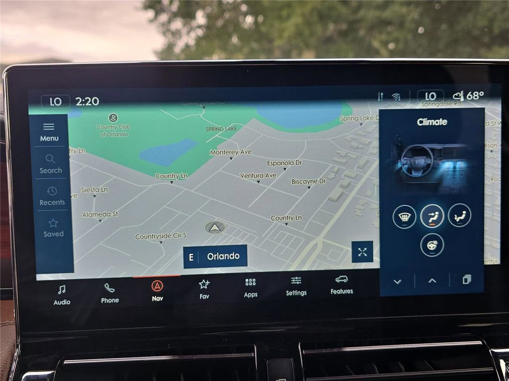 Used 2024 Lincoln Navigator Reserve image 24