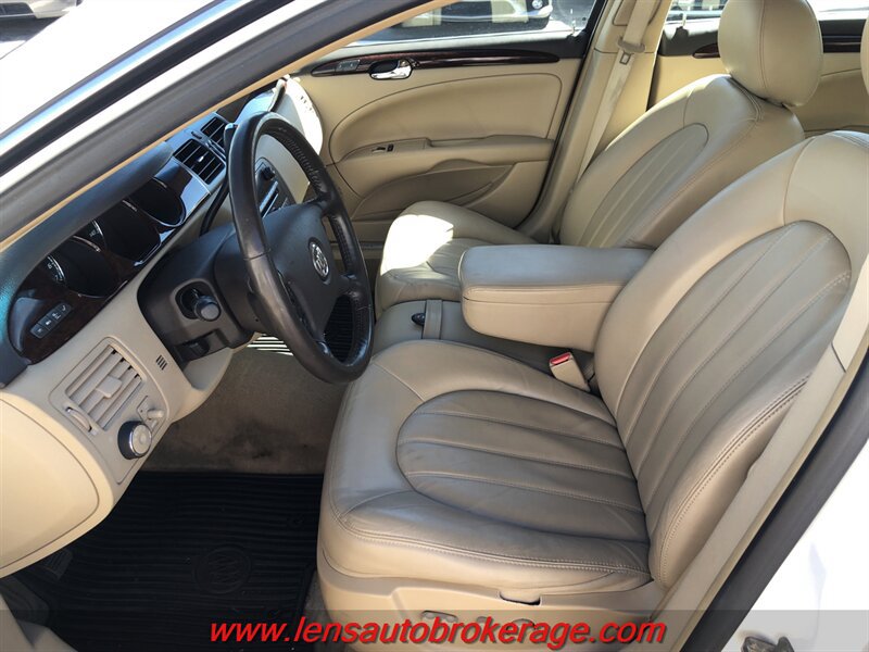 Used 2010 Buick Lucerne CXL FWD image 11