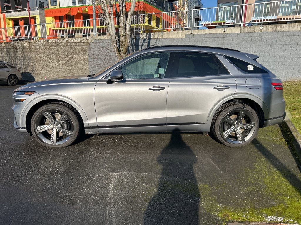 Used 2025 Genesis GV70 3.5T Sport w/ Sport Advanced Package image 8