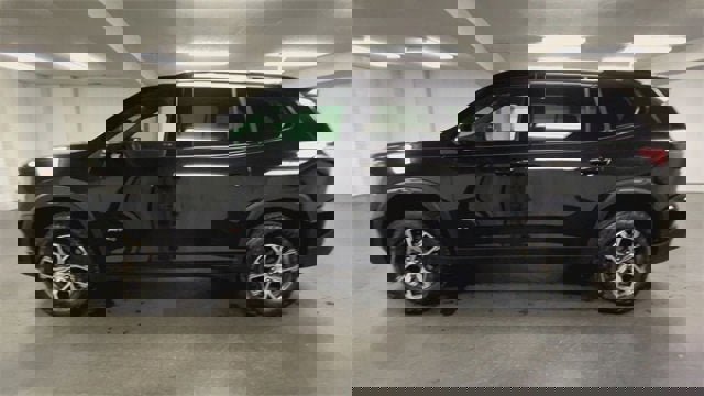 Certified 2024 GMC Acadia AT4 w/ Super Cruise Package image 5