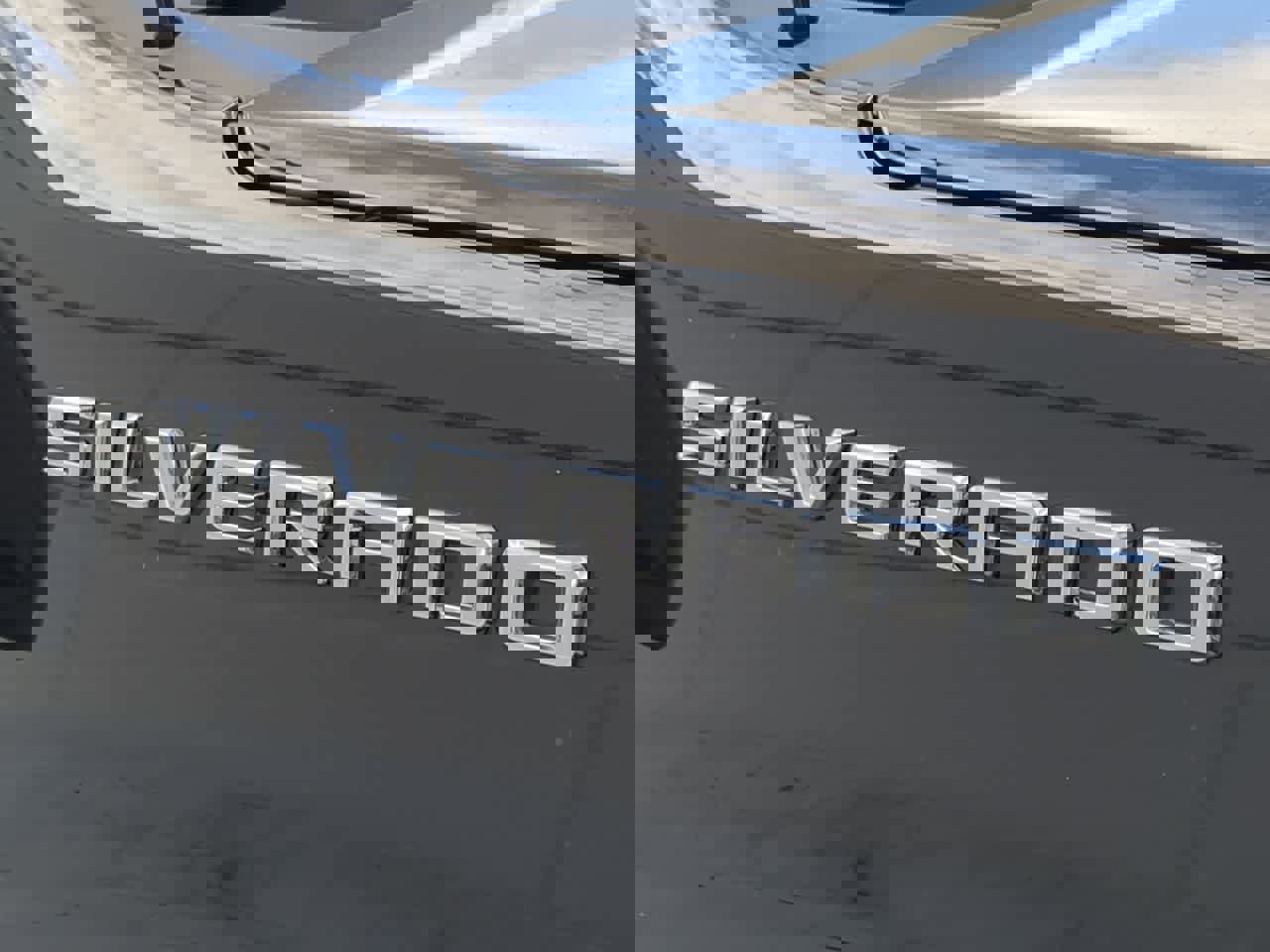 Used 2025 Chevrolet Silverado 1500 RST w/ Convenience Package II image 12