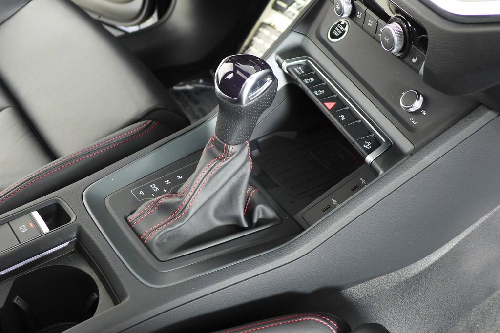 Used 2025 Audi Q3 2.0T Premium Plus w/ Premium Plus Package image 15