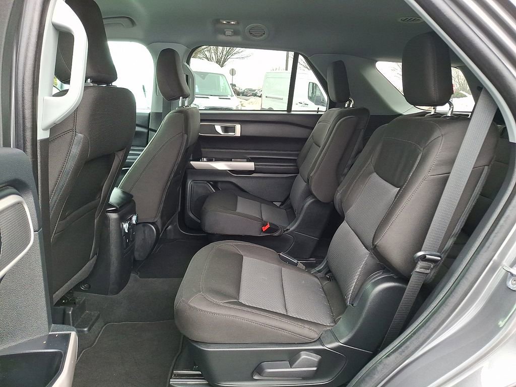 Certified 2022 Ford Explorer XLT image 13