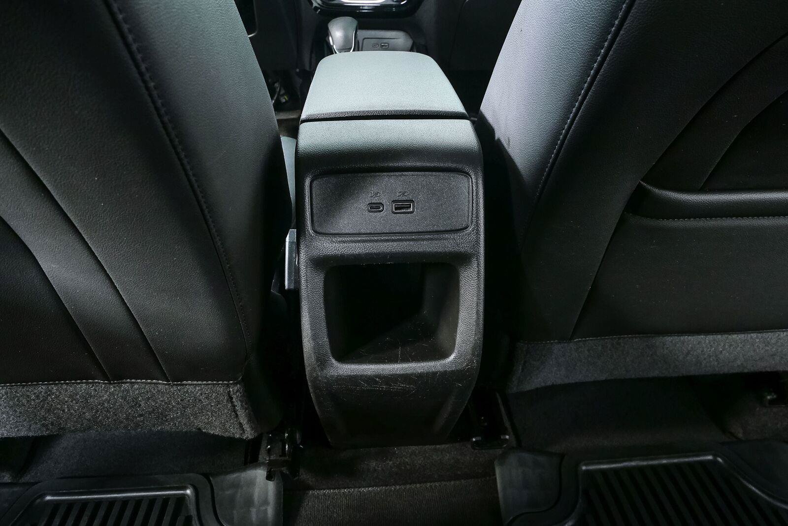 Used 2024 Chevrolet Trax ACTIV w/ Sunroof Package FWD image 19