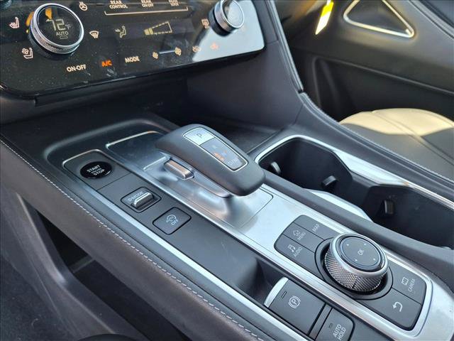 Used 2026 INFINITI QX60 Luxe w/ Family Package FWD image 12