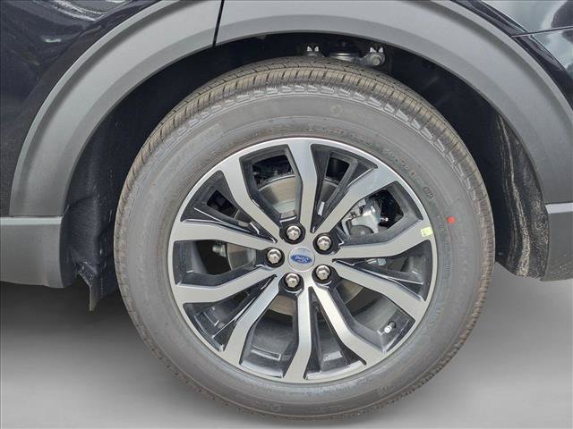New 2027 Ford Explorer ST-Line w/ Premium Package RWD image 9
