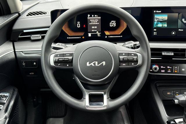 New 2026 Kia K5 LXS FWD image 16