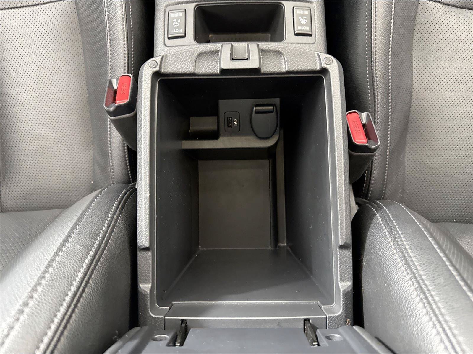 Used 2018 Nissan Rogue SL w/ Premium Package FWD image 37