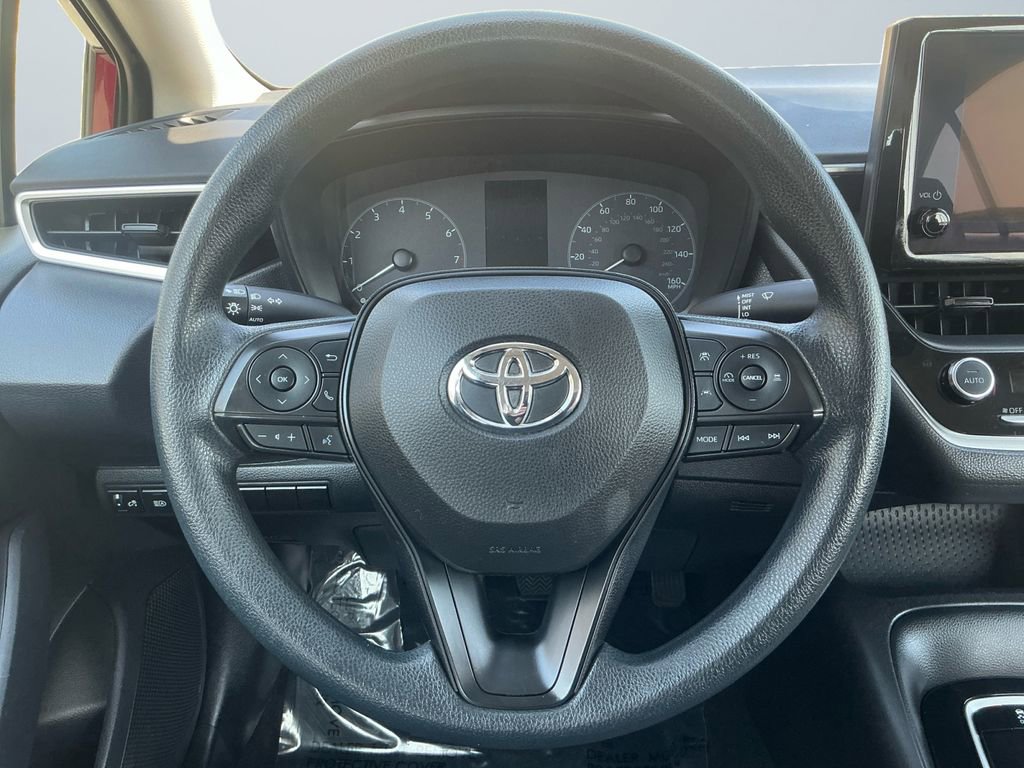 Used 2023 Toyota Corolla LE FWD image 14