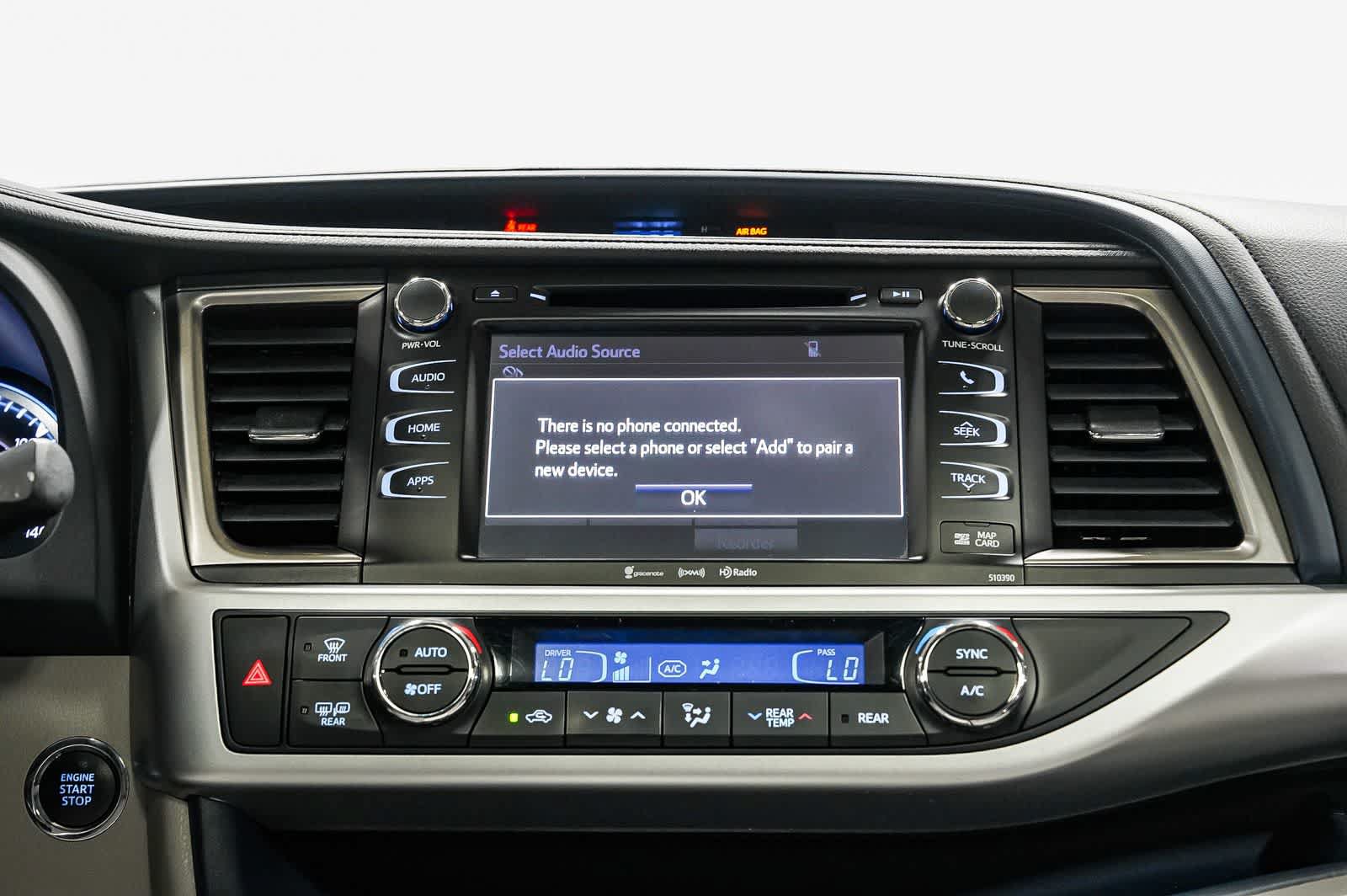 Certified 2019 Toyota Highlander XLE w/ Carpet Mat Package (TMS) FWD image 15