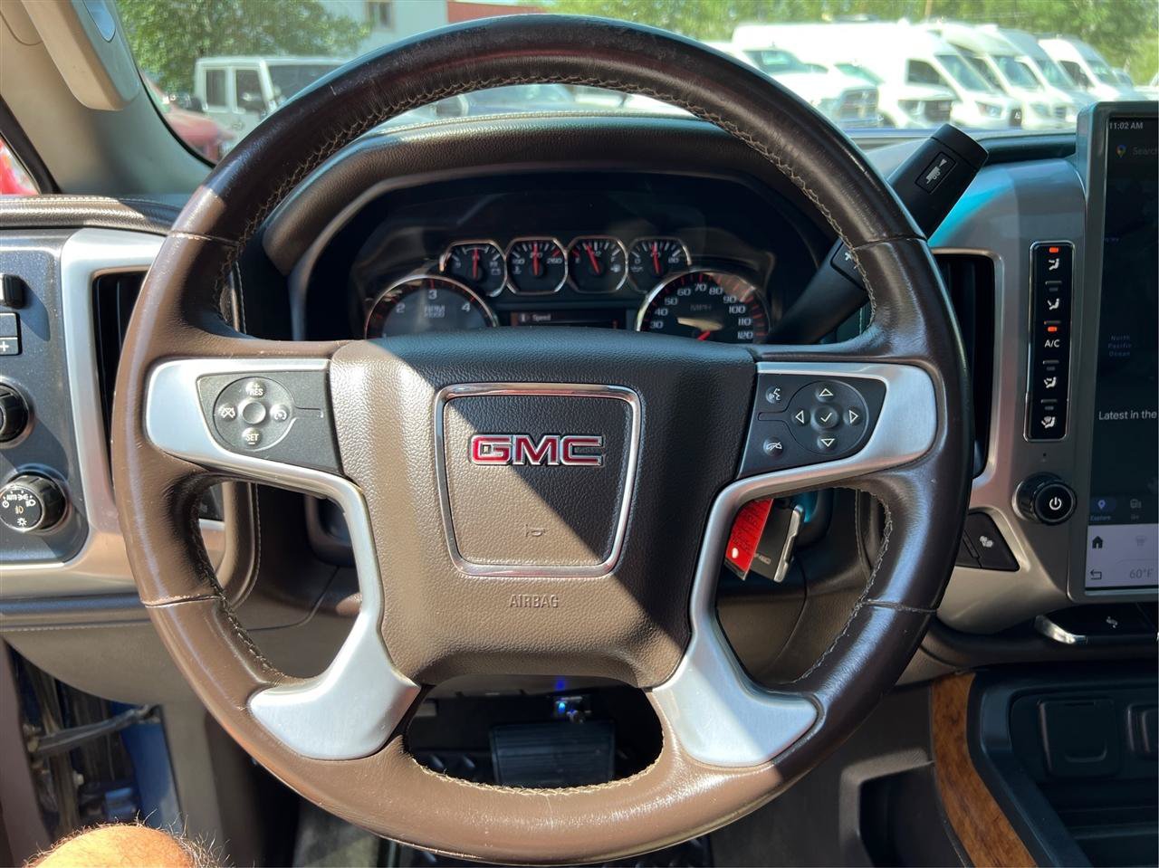 Used 2015 GMC Sierra 2500 SLT AWD/4WD image 19