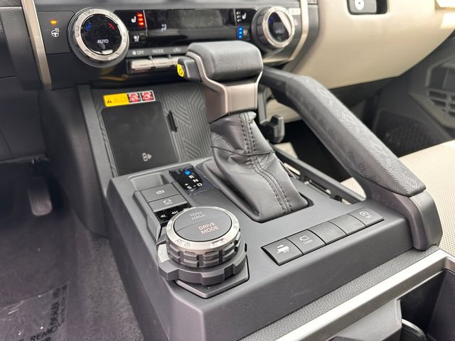 New 2026 Toyota Tacoma Limited AWD/4WD image 23