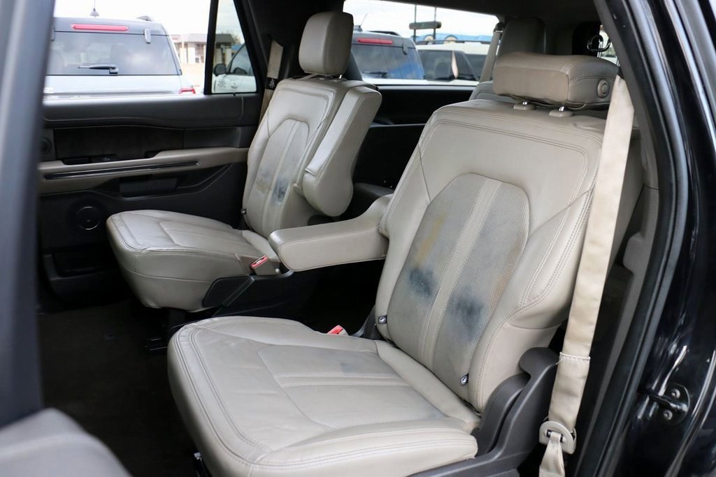 Used 2020 Ford Expedition Max Limited image 28