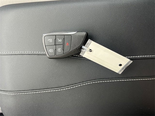 New 2025 Chevrolet Traverse LT w/ LPO, Floor Liner Package image 29