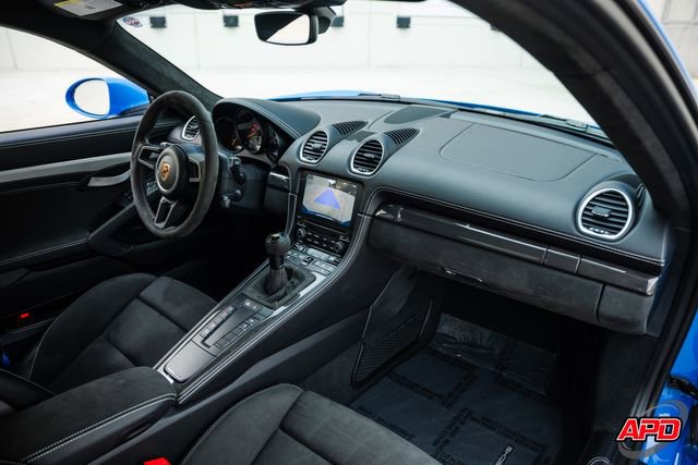 Used 2022 Porsche 718 Cayman GT4 RWD image 22