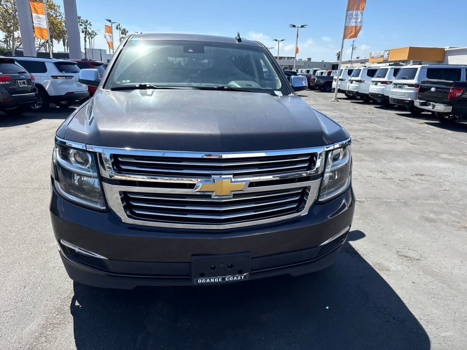 Used 2017 Chevrolet Suburban Premier RWD image 4