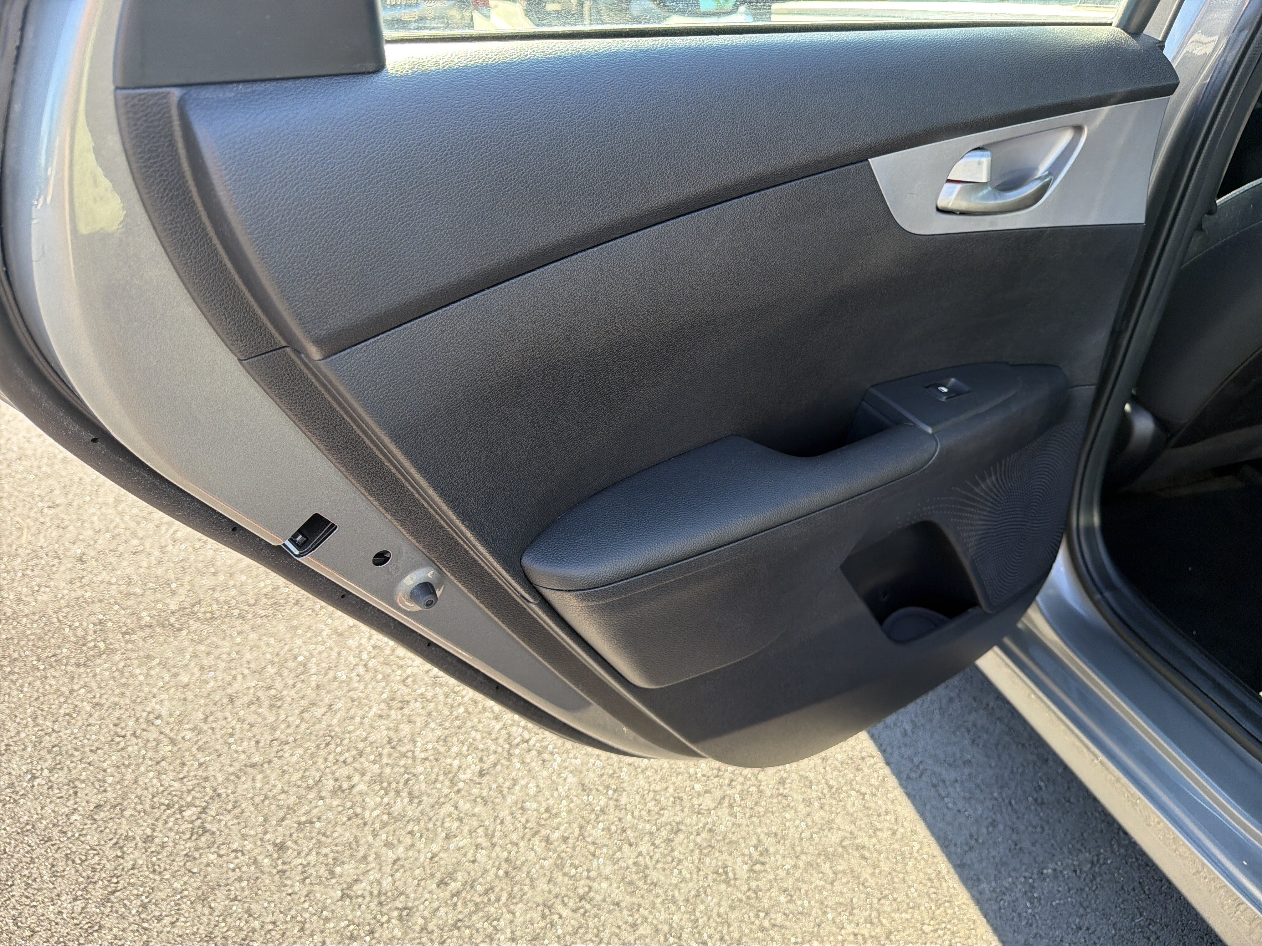 Certified 2022 Kia Forte LXS w/ LXS Technology Package FWD image 21