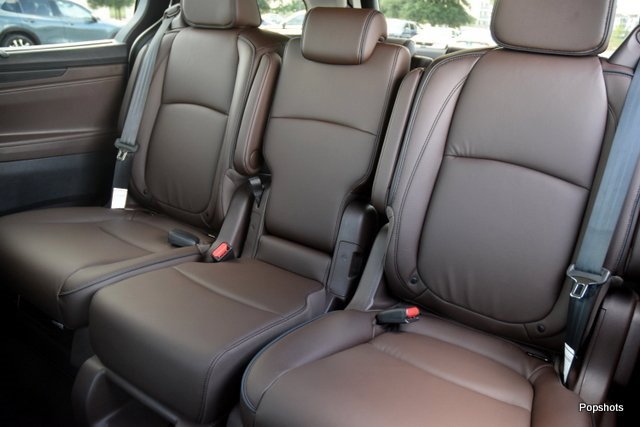 New 2026 Honda Odyssey Touring image 11
