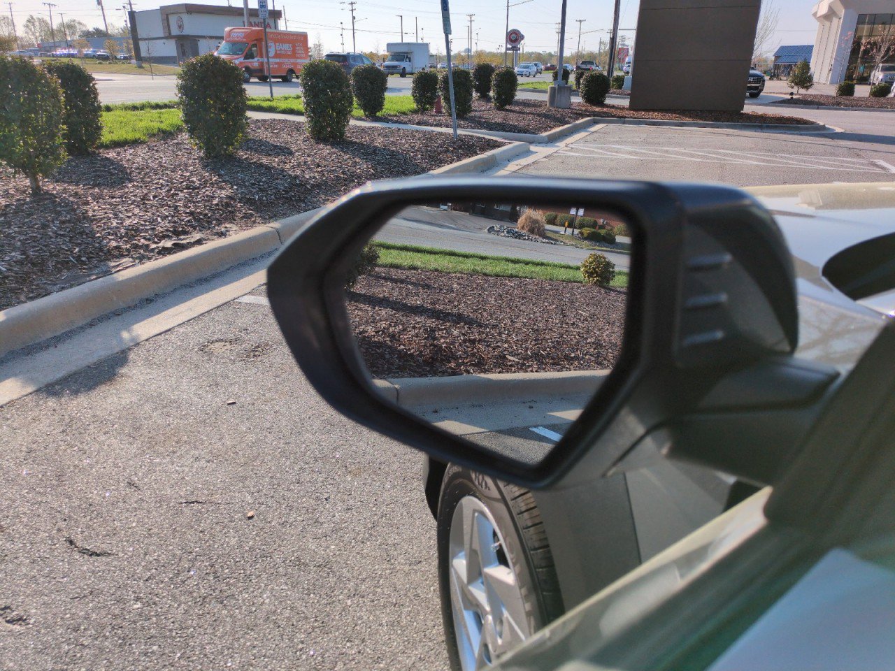 New 2026 Hyundai Kona SE image 12