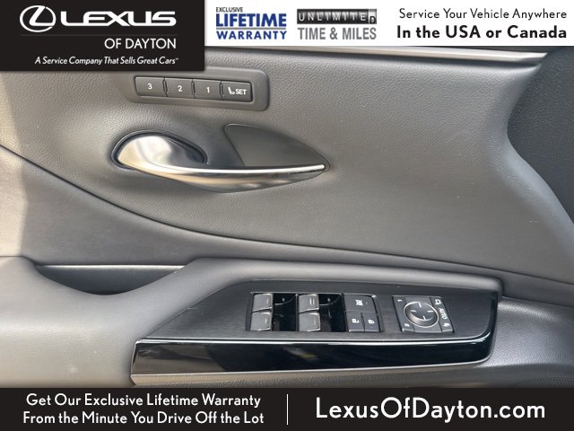 Used 2024 Lexus ES 350 w/ Premium Package image 12