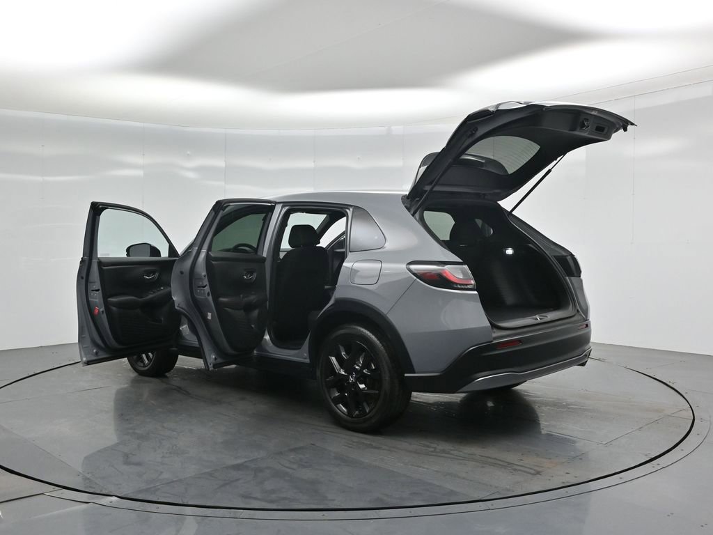Used 2024 Honda HR-V Sport image 32