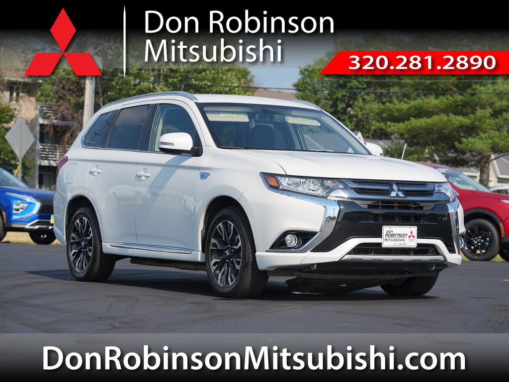 Used 2018 Mitsubishi Outlander GT AWD/4WD image 1