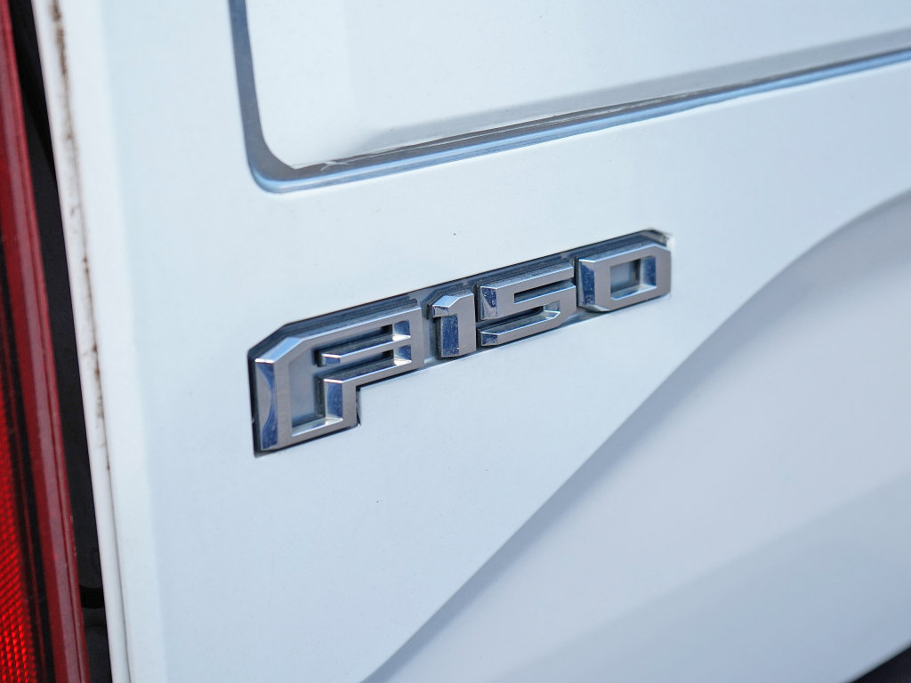 Used 2019 Ford F150 XLT w/ Trailer Tow Package image 7