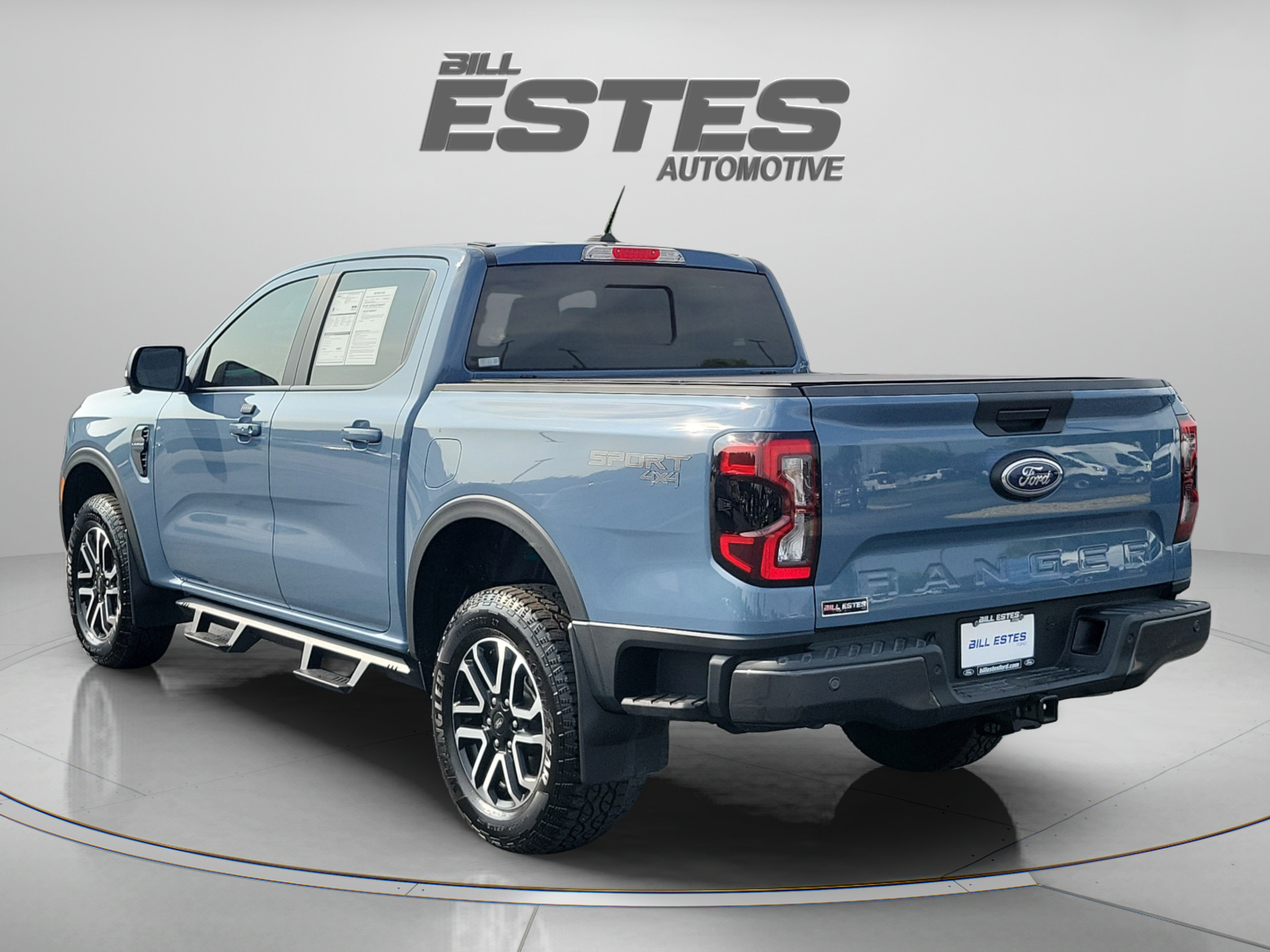 Used 2025 Ford Ranger Lariat w/ Trailer Tow Package AWD/4WD image 2
