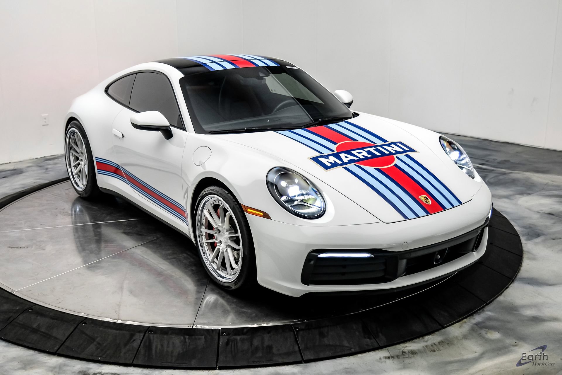 Used 2020 Porsche 911 Carrera RWD image 28