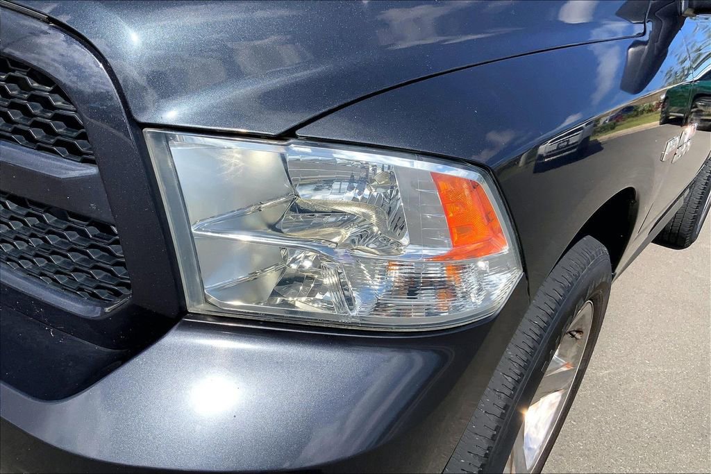 Used 2016 RAM 1500 Express RWD image 23