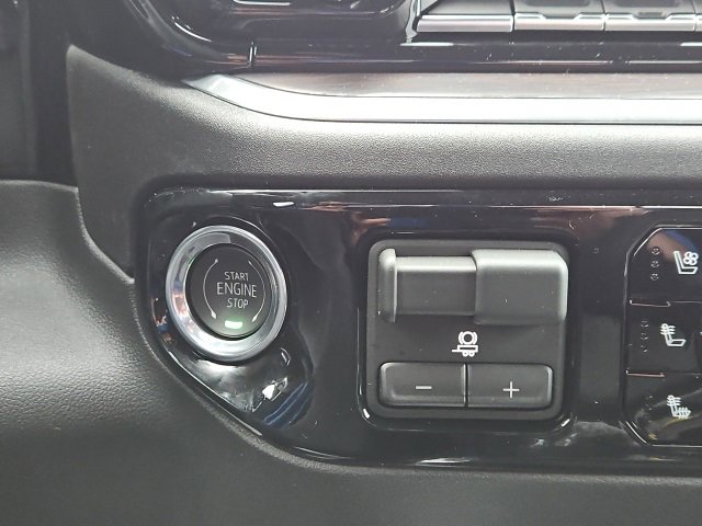 New 2026 GMC Sierra 2500 SLT w/ SLT Convenience Package image 40