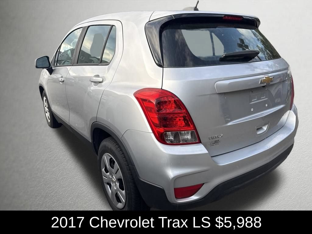 Used 2017 Chevrolet Trax LS FWD image 5