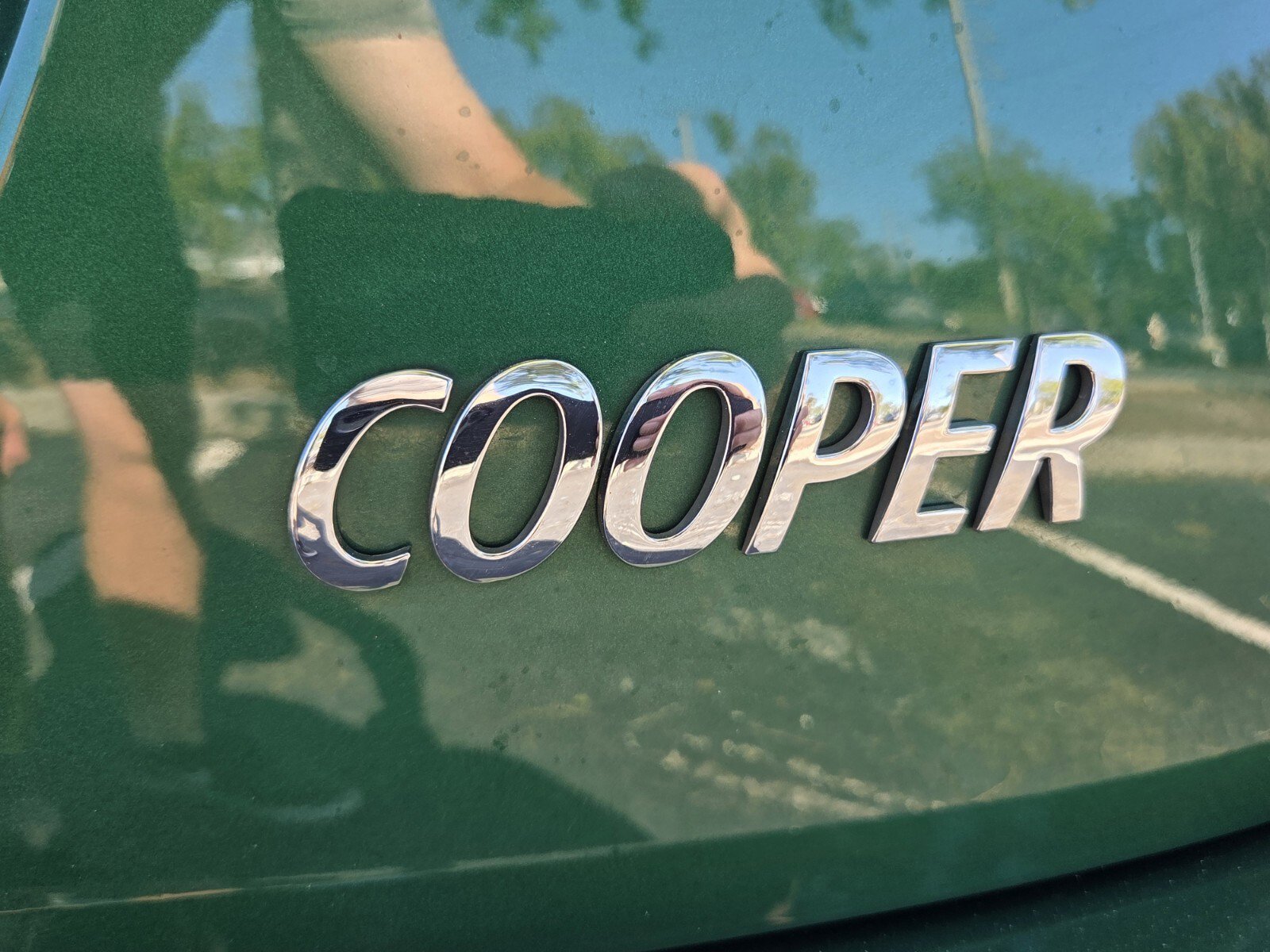 Used 2023 MINI Cooper 2-Door Hardtop image 13