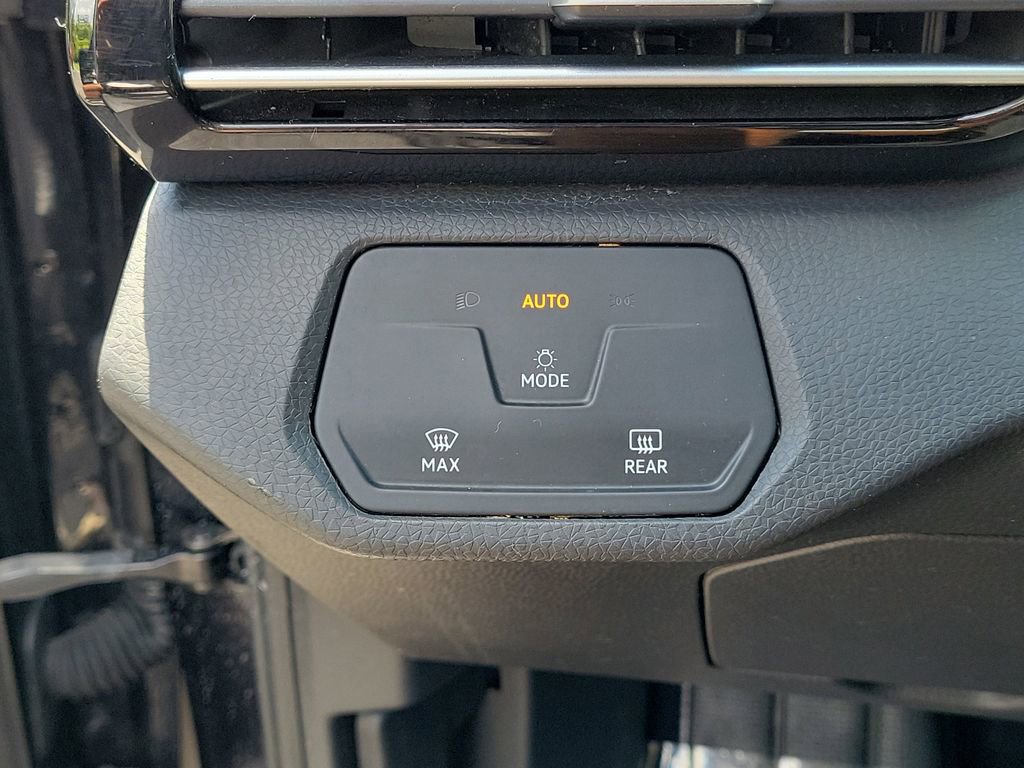 Certified 2023 Volkswagen ID.4 Pro RWD image 28