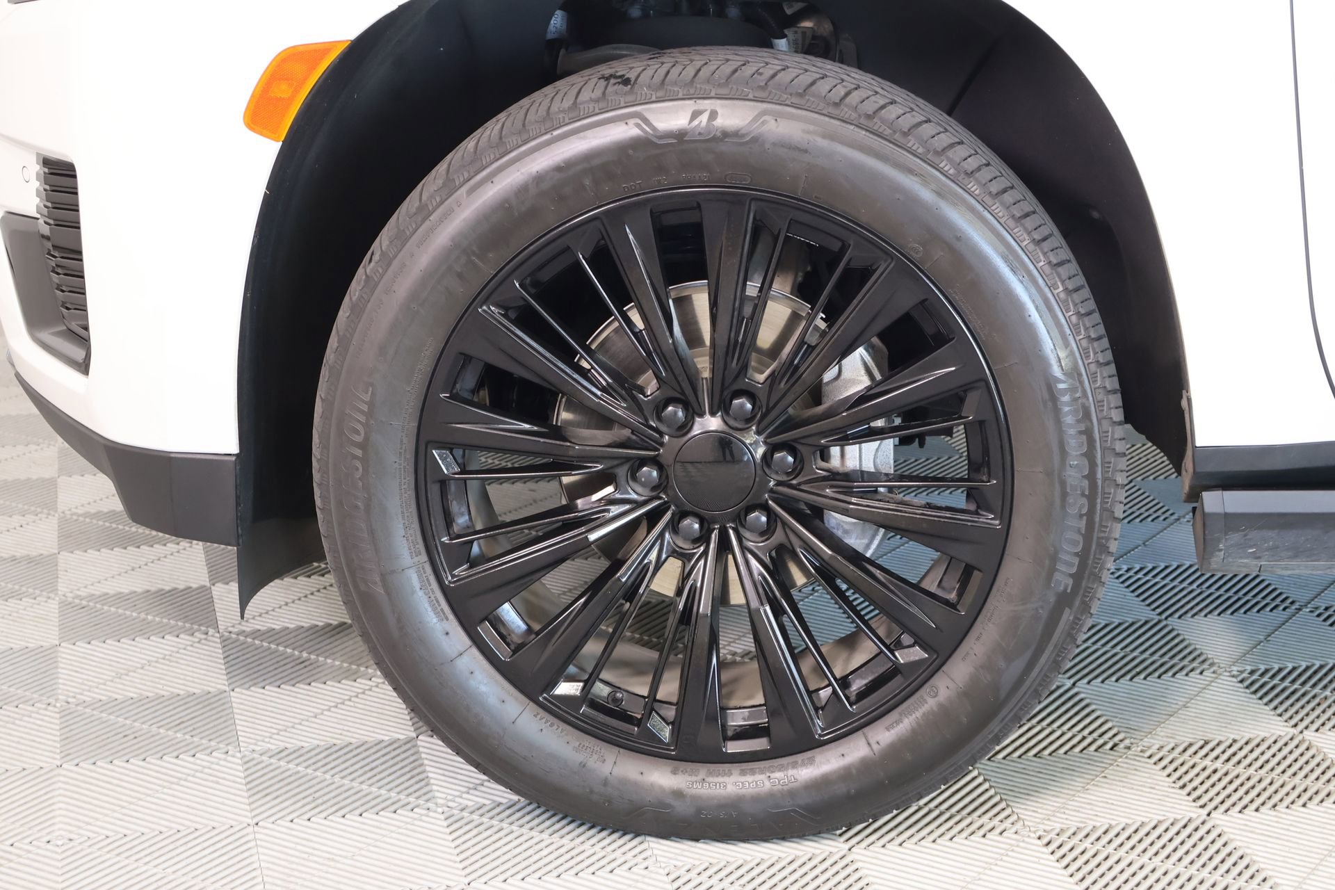 Used 2024 GMC Yukon Denali image 20