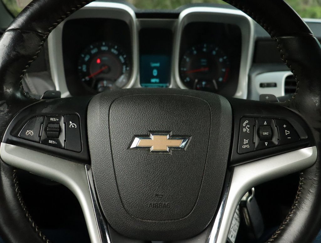 Used 2014 Chevrolet Camaro LT RWD image 10