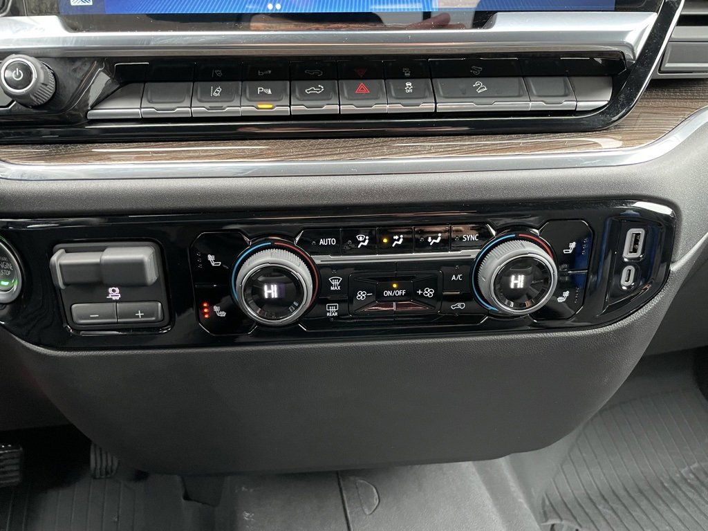 Used 2025 Chevrolet Silverado 2500 LT w/ All Star Edition image 13