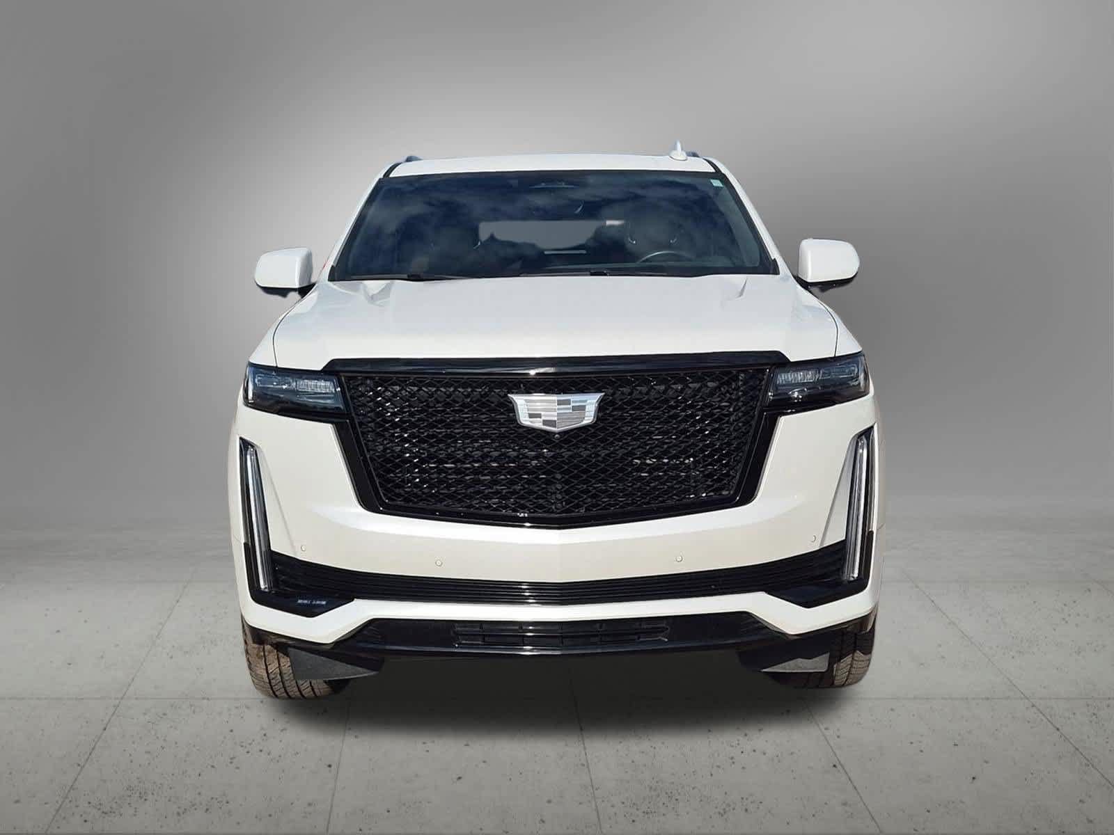 Used 2024 Cadillac Escalade ESV Sport w/ LPO, ONYX Package AWD/4WD image 9