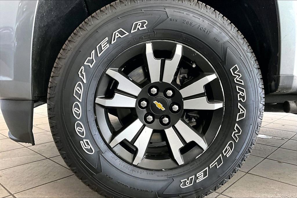 Used 2022 Chevrolet Colorado LT w/ LT Convenience Package RWD image 32