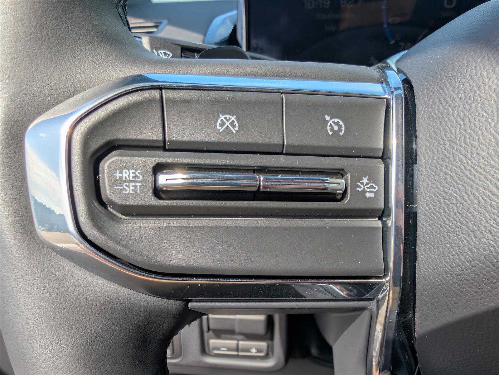 New 2026 GMC Sierra EV Elevation w/ Premium Package image 24