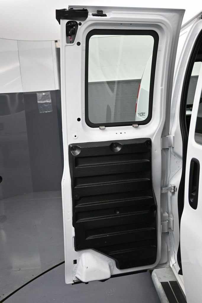 Used 2024 GMC Savana 2500 w/ Driver Convenience Package image 30