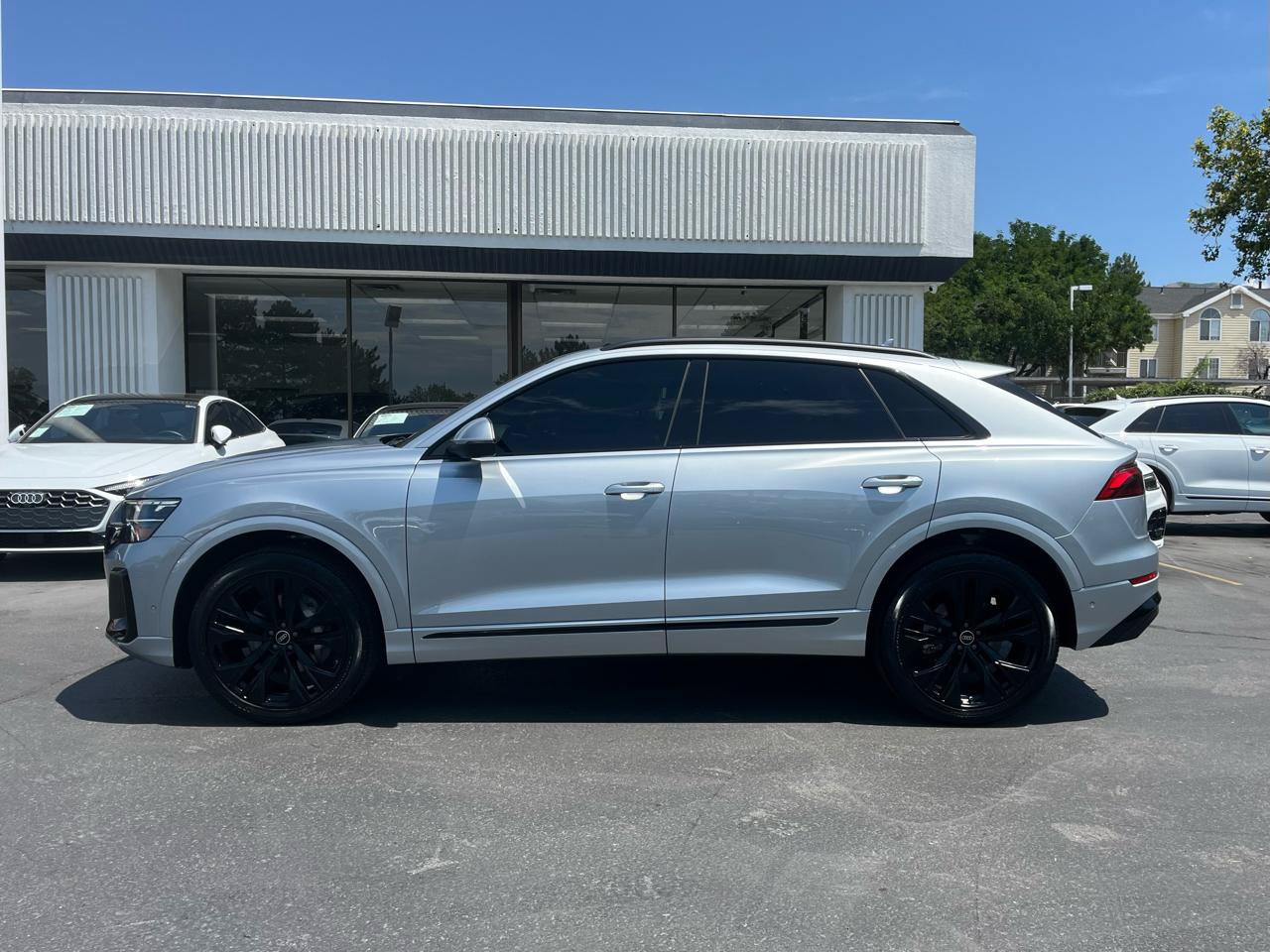 Used 2025 Audi Q8 Premium Plus w/ Premium Plus Package AWD/4WD image 18